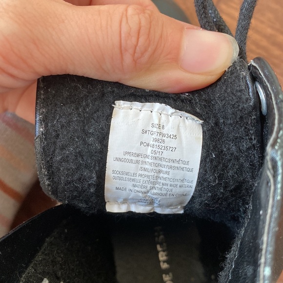 Girl’s Lace Up Black Boots - Picture 4 of 5